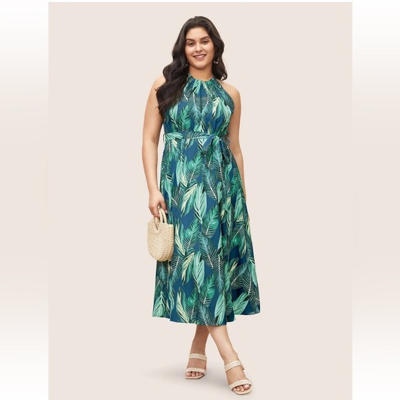 BloomChic Plus Size 2XL Tropical Leaf Print Halter Dress - Picture 2 of 4